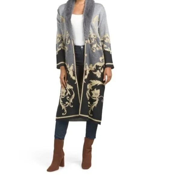 Vertigo NWT Baroque Scrolls Sweater Coat Faux Fur Collar Size Medium Gray Black